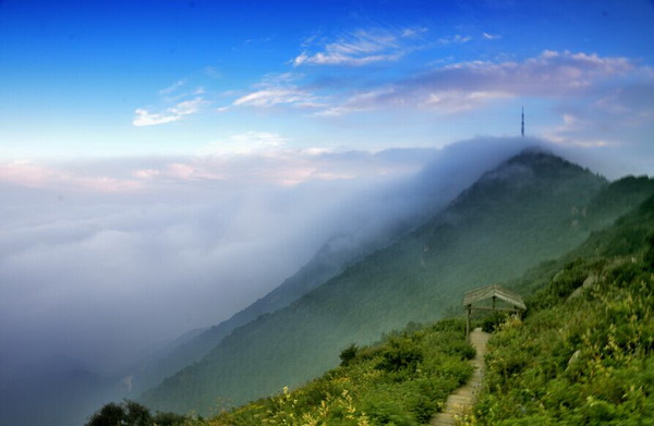 【新活动】6.15自驾攀升百花山主峰菩萨顶远观京城全貌,享悠闲午后